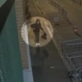 Ovo je jedan od uhapšenih Srba! U Parizu bacio svinjsku glavu sa jezivom porukom, sa njim ''pala'' još desetorica! (video)