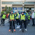 Studenti iz Niša i Leskovca biciklima krenuli na komemorativni skup u Novom Sadu