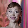 "Uznemirujuće, jadna devojka" Arijana Grande sve više zabrinjava fanove, njen izgled na premijeri pokrenuo lavinu (foto)