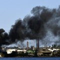 Crni dim iznad Havane: Požar izbio u naftnoj rafineriji "Njiko Lopes"