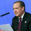 Medvedev: Ponuda Zelenskog da pomogne zemljama na Bliskom istoku apsurdna i nerealna