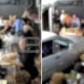 Pijani vozač uleteo u punu baštu kafića, pa hteo da pobegne: Zastrašujući snimak nesreće u Solunu (video)