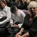 Muž i roditelji Katarine Grujić u prvom redu na njenom koncertu: Otac u beloj košulji, a majka je lepa plavuša, pucaju od…