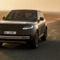 Nove fotografije: Range Rover Electric pokorava arapsku pustinju FOTO