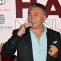 Halid Muslimović opet iznenadio publiku: Od simfonijskog orkestra, preko Sajma knjiga do spektakla u Beogradu (foto/video)