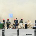 Šatori u "Ćacilendu" i dalje gore: Ceo Trg Nikole Pašića u dimu (foto,video)