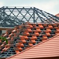 Krov koji hladi kuću i košta svega 7 evra po kvadratu - evo šta Srbima najčešće promiče kad grade kuću