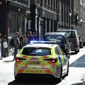 U centru Londona žena makazama izbola četvoricu ljudi