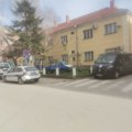 Kada se probudila u hodniku se susrela sa provalnikom!