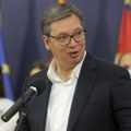 "Da, i ja sam SNS bot": Vučić odgovorio na hajku i pružio podršku simpatizerima Srpske napredne stranke (foto)