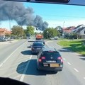 Dim stigao skoro do Beograda: Panika u Pančevu, izbio veliki požar u hali, dim kulja (foto, video)