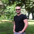 „Majka je u trudnoći sanjala ikone i jedna joj je rekla…“: Naš pevač otvoreno o svom poreklu i pravom imenu koje niko ne zna…