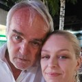 Sin gledao porođaj, a muž presekao pupčanu vrpcu: Žena našeg glumca se porodila u kadi