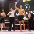 Trenirajte sa višestrukim prvakom Srbije: Bogdan Drašković drži kik-boks i boks treninge
