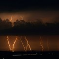 Nevreme pustoši Italiju: Oluja nosila krovove sa kuća; Popaljeni alarmi; Ljudi mahnito zovu pomoć FOTO/VIDEO