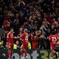 (ВИДЕО) УЖИВО: Сјајно полувреме – девет голова у четири меча!
