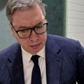 "Neko ChatGPT, a mi, matori, i dalje novine", Vučić: "Politika je politika, a sad da vidimo od čega se živi"