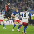 Kofane "zakucao" HSV, a Bajer odneo bodove iz Hamburga i ponovo vidi LŠ