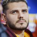 Mauro Ikardi pobegao od Vande Nare i miliona: sa novom devojkom otišao u radnički klub da igra za siću