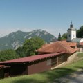 Manastir Sretenje u Ovčarsko-kablarskoj klisuri – da budete bliže bogu i molitvi