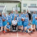 Baskin je više od sporta: Fondacija Mozzart donirala opremu jedinom klubu za inkluzivni basket u Srbiji