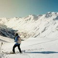 Austrija: Snijeg zabijelio Tirol, na sjeveru poplave