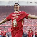 Trent hoće još jedan trofej do kraja sezone, a Liverpul za to dobija i novac?!