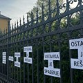 Profesori Jovine gimnazije tvrde da je direktor pod lažnim izgovorom uveo onlajn nastavu
