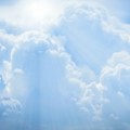 Posle sunčanog jutra stiže novo naoblačenje Sunce na severu, oblaci na jugu