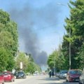 Od Radničkog do Podruma i Kumalaka ponovo se ne može disati zbog paljenja kablova: Građani traže odgovor vlasti