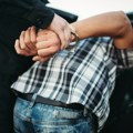 Хапшење у Краљеву: Мушкарац (54) "пао" због 1,2 килограма кокаина и веће суме новца