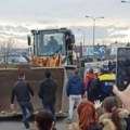 Zelenović: Bagerista koji je krenuo na učesnike protesta u Šapcu postao direktor „Infrastruktura“
