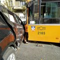 Trolejbus se sudario sa dva automobila: Udes u Beogradu, stvaraju se gužve
