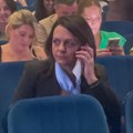 Niko je nije očekivao! Pevačica izašla iz medijske ilegale zbog koncerta Ane Bekute, svi se pitaju zašto žena Aca Pejovića…