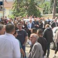 Skupština Aranđelovca danas bira organe i potvrđuje mandate odbornika: Prisutni građani, ali i pristalice SNS