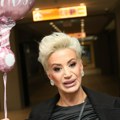 Ćerka Dušice Jakovljević izgleda kao top model: Zgodna je i prava lepotica, ima 19 godina, a nedavno je našla posao "Sa obe…