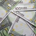 Devizni kurs: Evro u ponedeljak 117,37 dinara