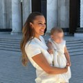 (Video) "Baka je plakala" Prva izjava Aleksandre Prijović nakon krštenja ćerke Arije: "Bila je divna, nije se čula"