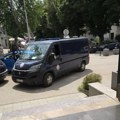Pljačkaši menjačnice iz Leskovca osuđeni na robiju: Jedan razbojnik devet godina u bekstvu, a od 60.000 evra ni traga!