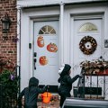Predgrađa Čikaga menjaju termine za trick-or-treat: satnice od podneva do 20 časova