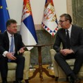 "Srbija je uvek spremna za dijalog" Predsednik Vučić nakon sastanka sa Lajčakom u Beogradu