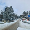 Oko 30 cm snega na Divčibarama, u mioničkim selima raščišćavaju puteve