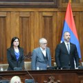 "Zadovoljan sam, nisam obrukao unuke": Radenović: Parlament je konstituisan, da "uzmemo vazduh", pa biramo predsednika