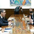 Aleksandar Vučić sastao se danas sa predsednikom i izvršnim direktorom francuske kompanije EDF Bernarom Fontanom