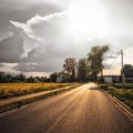 Pred nama pretežno sunčan i veoma topao dan, a uveče pljuskovi