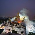 UKRAJINSKA KRIZA - Ruski napadi na Kijev, Harkov i Dnjepropetrovsk; Čiji je projektil pogodio Kijevo-pečersku lavru?