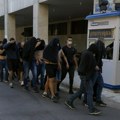 Grčke vlasti odredile su pritvor za 30 huligana