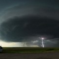 Superćelijske oluje nad zapadnom Evropom, tornado u Francuskoj: Prete li ove nepogode sutra Srbiji?