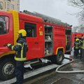 Požar u zgradi u Nišu, dve osobe u UKC