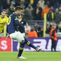 Fenerbahče ubedljiv u Istanbulu - tadić se upisao u strelce: Dinamo bolji od PAOK-a uz dva gola Bruna Petkovića
